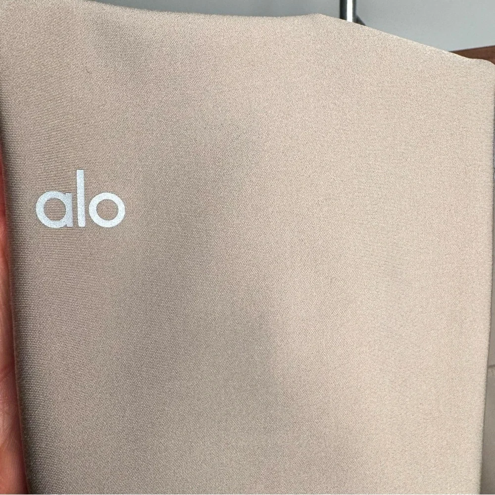 ALO Yoga Women's High-Waist Airlift Legging Gravel Neutral Tan Taupe Size Small - Picture 4 of 11